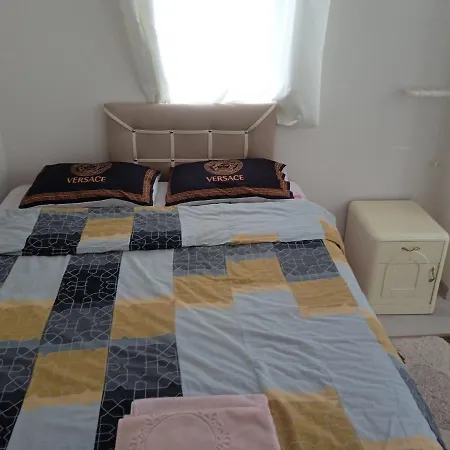 Makif Family Cheap Furnished Vacation Flat Apartment