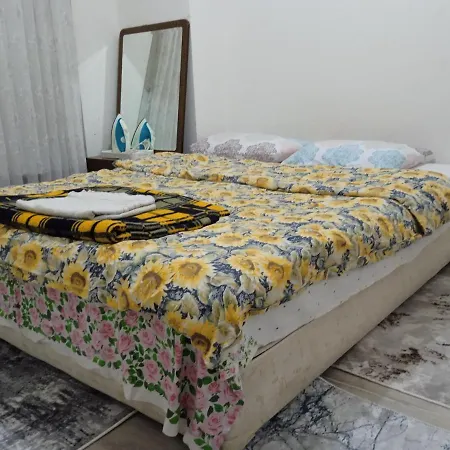 Makif Family Cheap Furnished Vacation Flat *